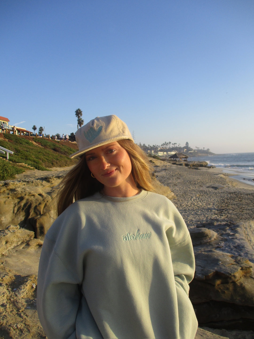 alohaw crewneck